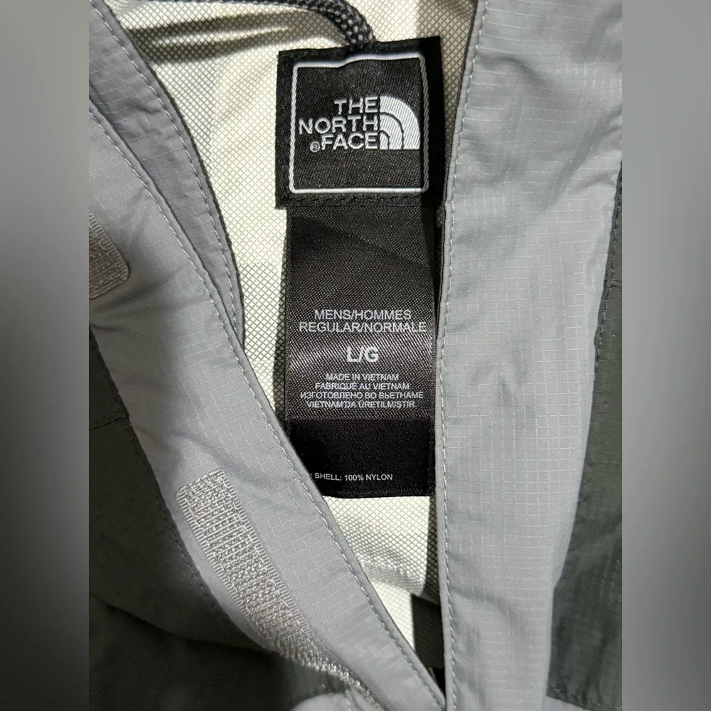 Vintage The North Face Hyvent DT Zip Up Jacket Gray/Black  Size Large